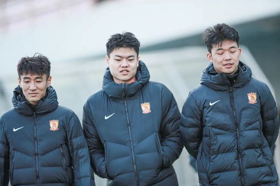 亚洲成人高清